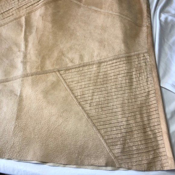 Lafayette 148 New York 100% Suede Midi A Line Skirt Tan Size 20 - Picture 9 of 16